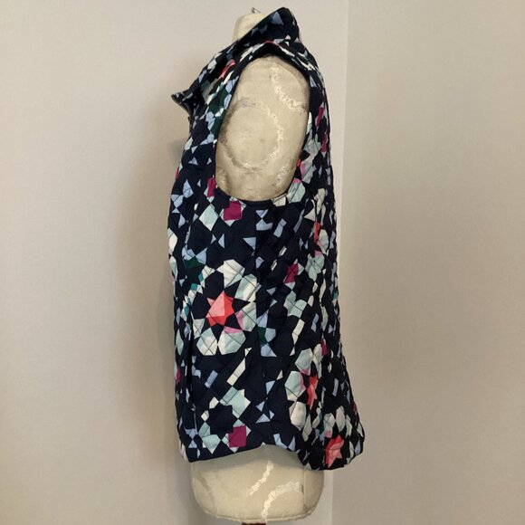 NWT CHRISTOPHER & BANKS WOMEN'S NAVY PRINT QUILTED FULL ZIP VEST LARGE OUTDOORS - Picture 2 of 3